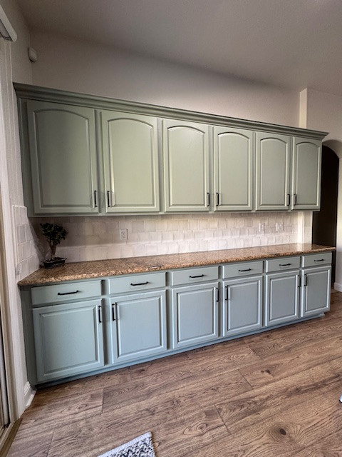 West Roseville Cabinet and Backsplash Refresh