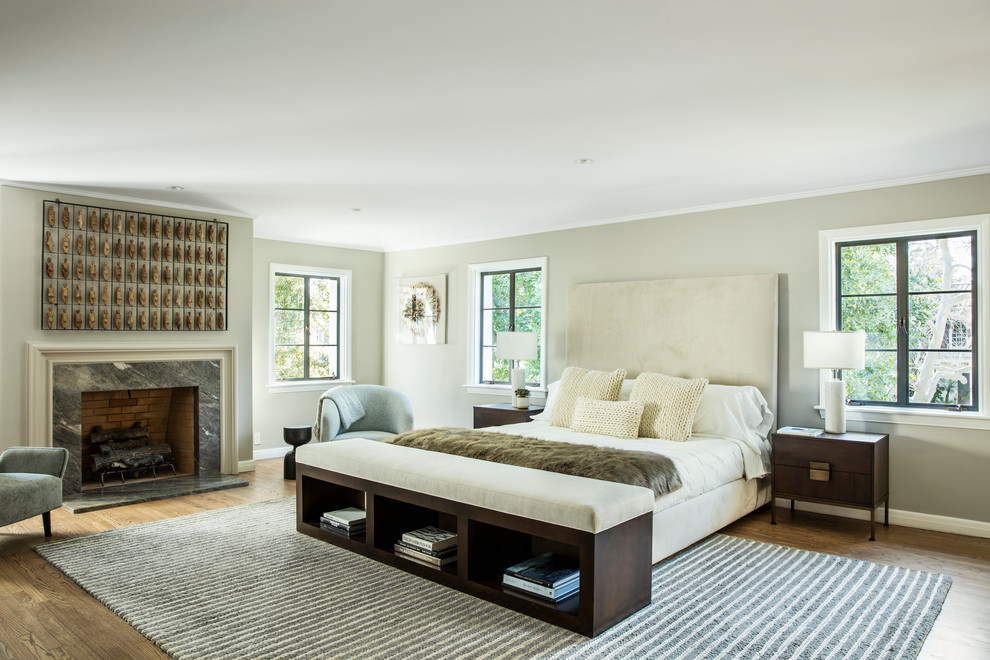 Design ideas for a transitional bedroom in Los Angeles.