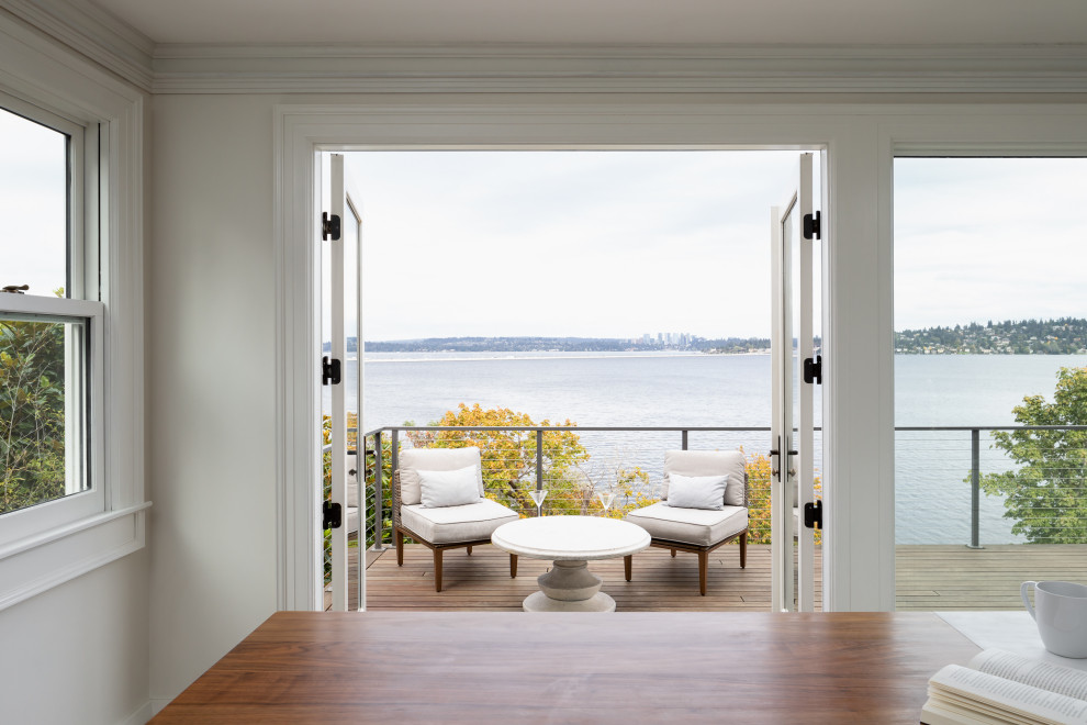 Transitional home design photo in Seattle