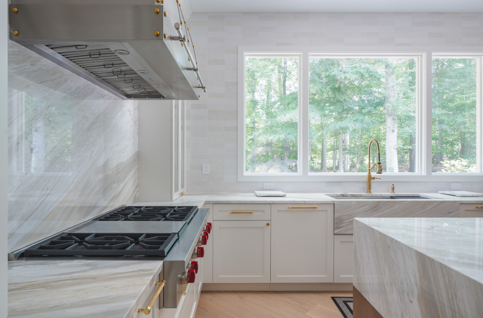 Transitional Kitchen Remodel with Quartzite Island and Brass Details ...
