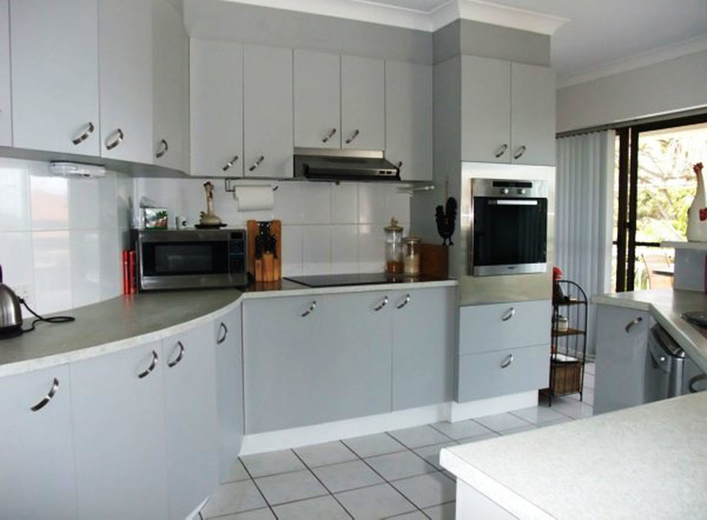 Inspiration for a transitional kitchen remodel in DC Metro