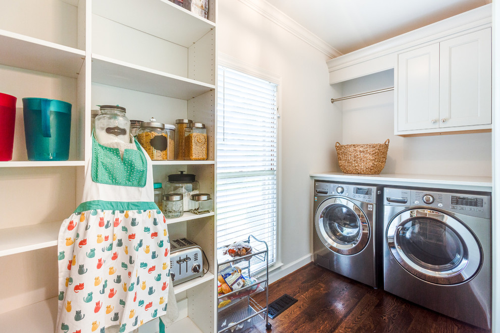 Home design - transitional home design idea in Birmingham