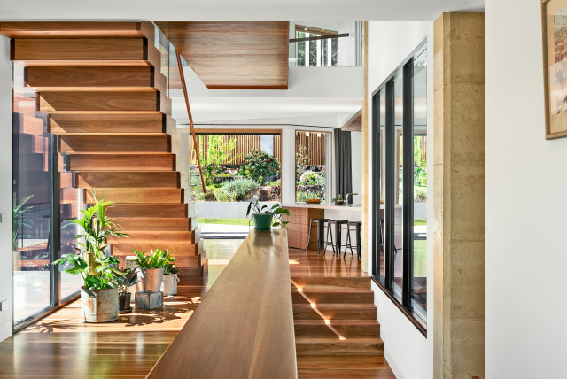 Boulevard House contemporain-escalier
