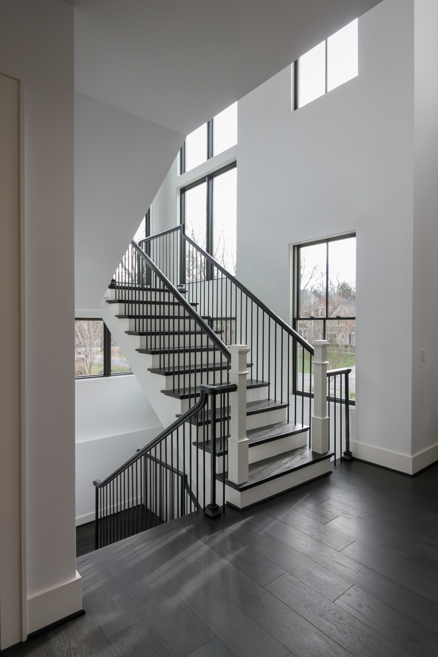 90_Classic Staircase with a Contemporary Twist, McLean VA 22101