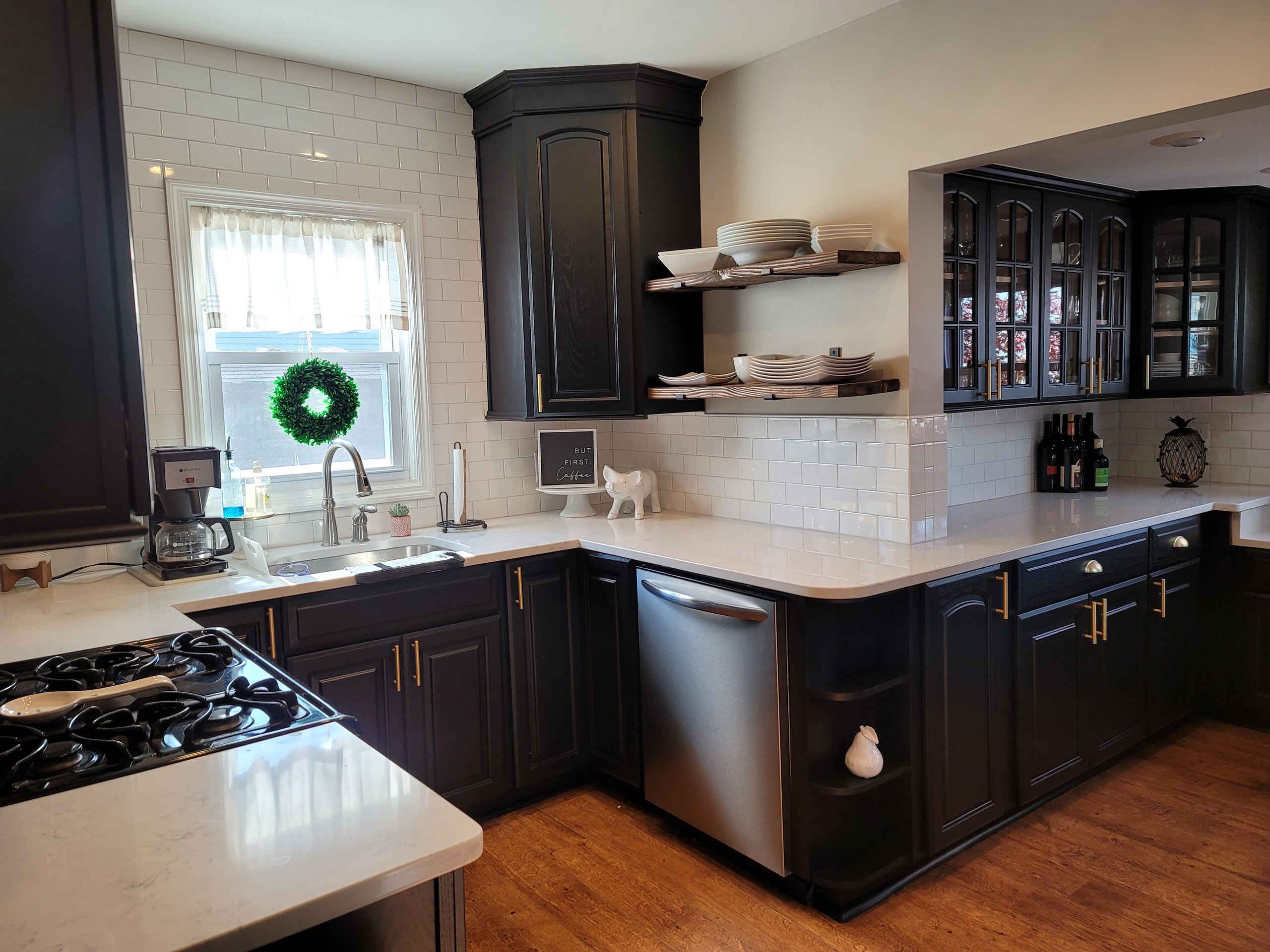 Interior Design Kitchen & Dinning Room