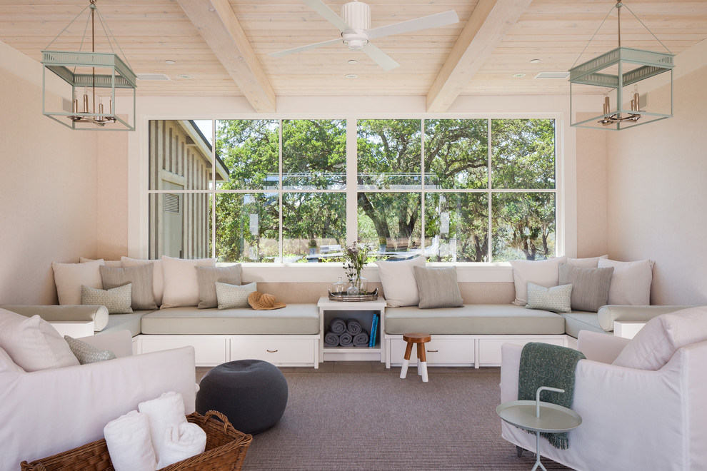 Mid-sized country sunroom in San Francisco with carpet, no fireplace, a standard ceiling and grey floor.