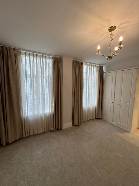 Full refurbishment works of high-end flat (x5 Bedrooms)at high street kensignton