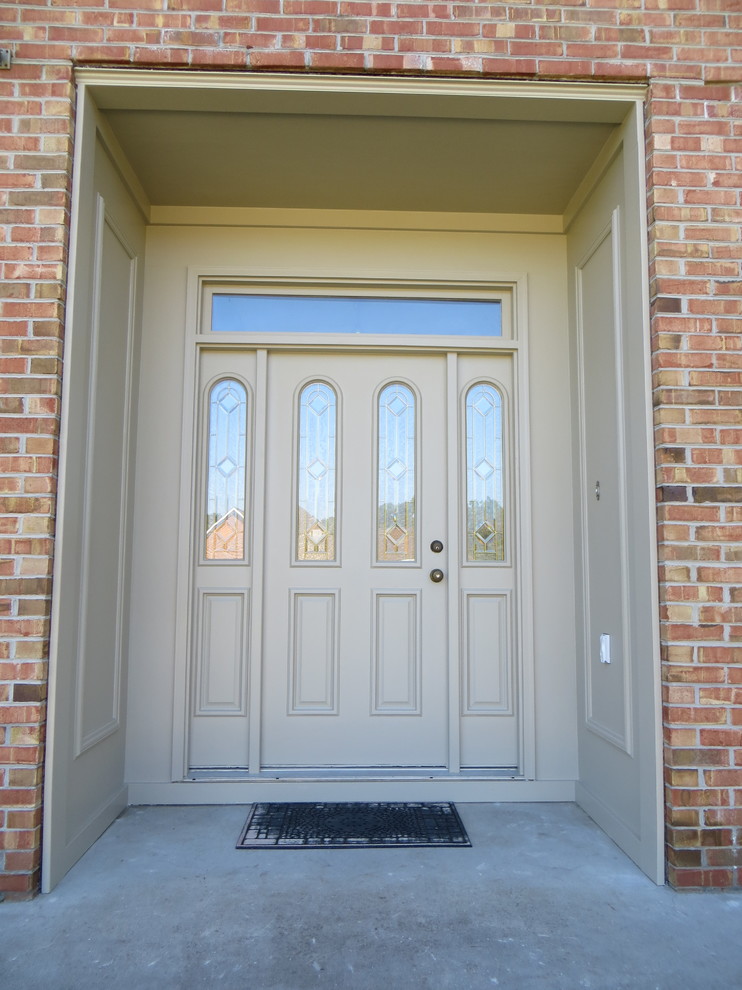Entryway - traditional entryway idea