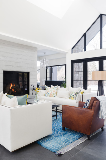 Houzz Tour: A Striking Design, Artful Ideas and Cool Surprises