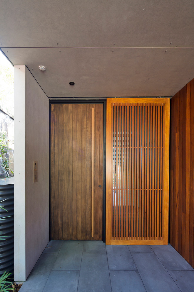 Photo of a contemporary entryway in Sydney.