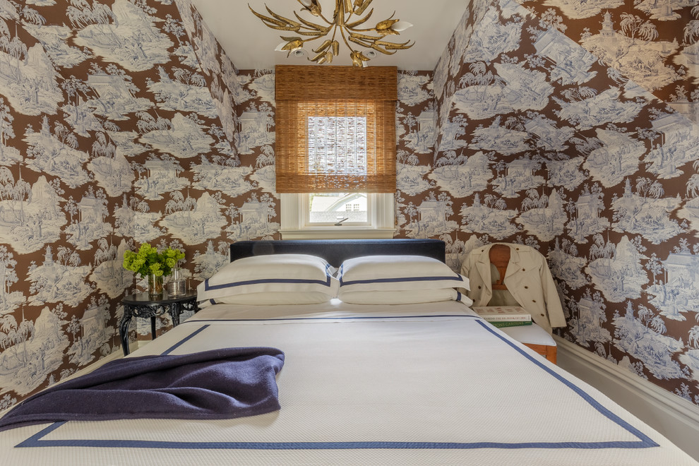 Inspiration for a mid-sized eclectic guest bedroom remodel in San Francisco
