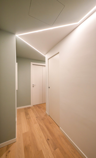 Parola Chiave: Su Misura contemporary-hallway-and-landing