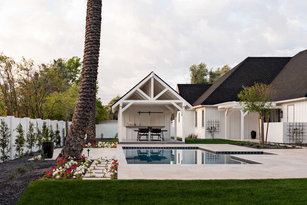 Example of a transitional exterior home design in Phoenix