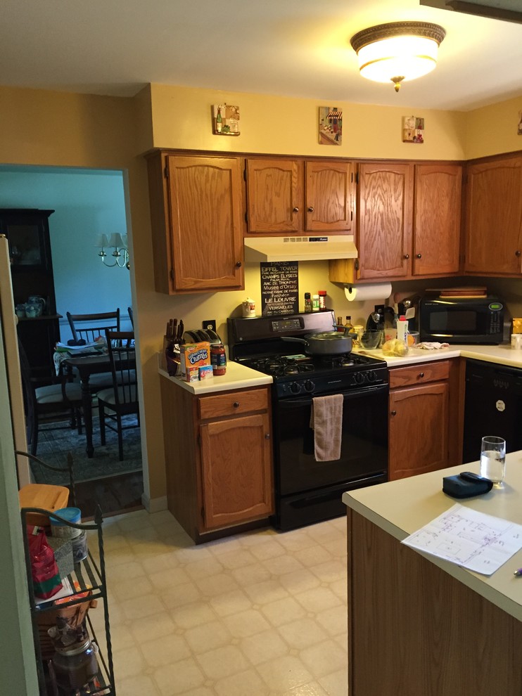 Bright Kitchen from Dark and Crowded, Harrisburg, Pennsylvaia