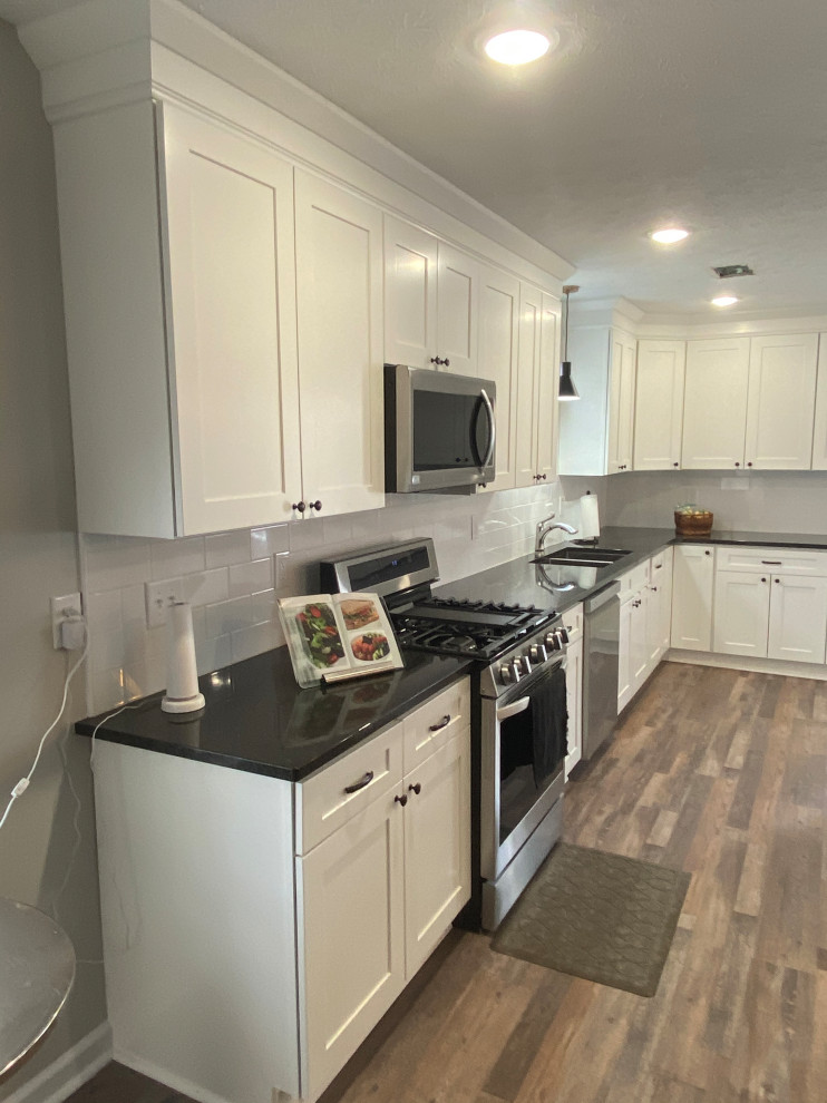 Tres Holmes Kitchen Remodel