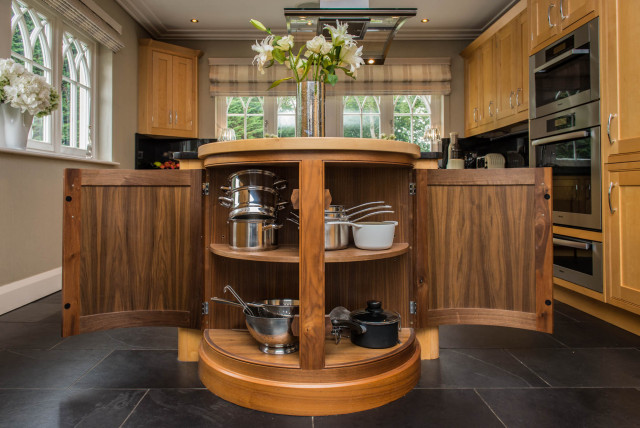 Approved Used Kitchen & Gothic Dresser, Underwood In-frame Shaker traditional-kitchen