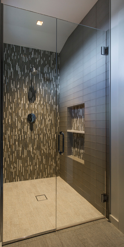 Bathroom - transitional bathroom idea in Jackson
