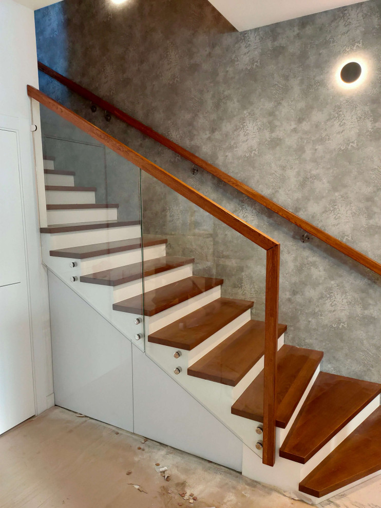 Стекло самонесущее