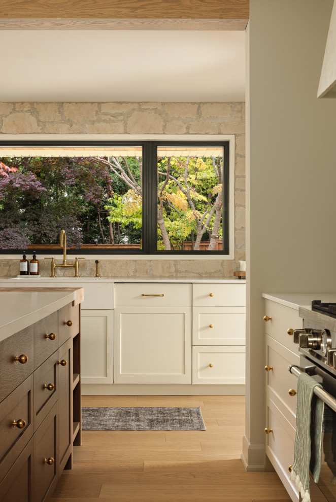 Inspiration for a transitional kitchen remodel in Toronto