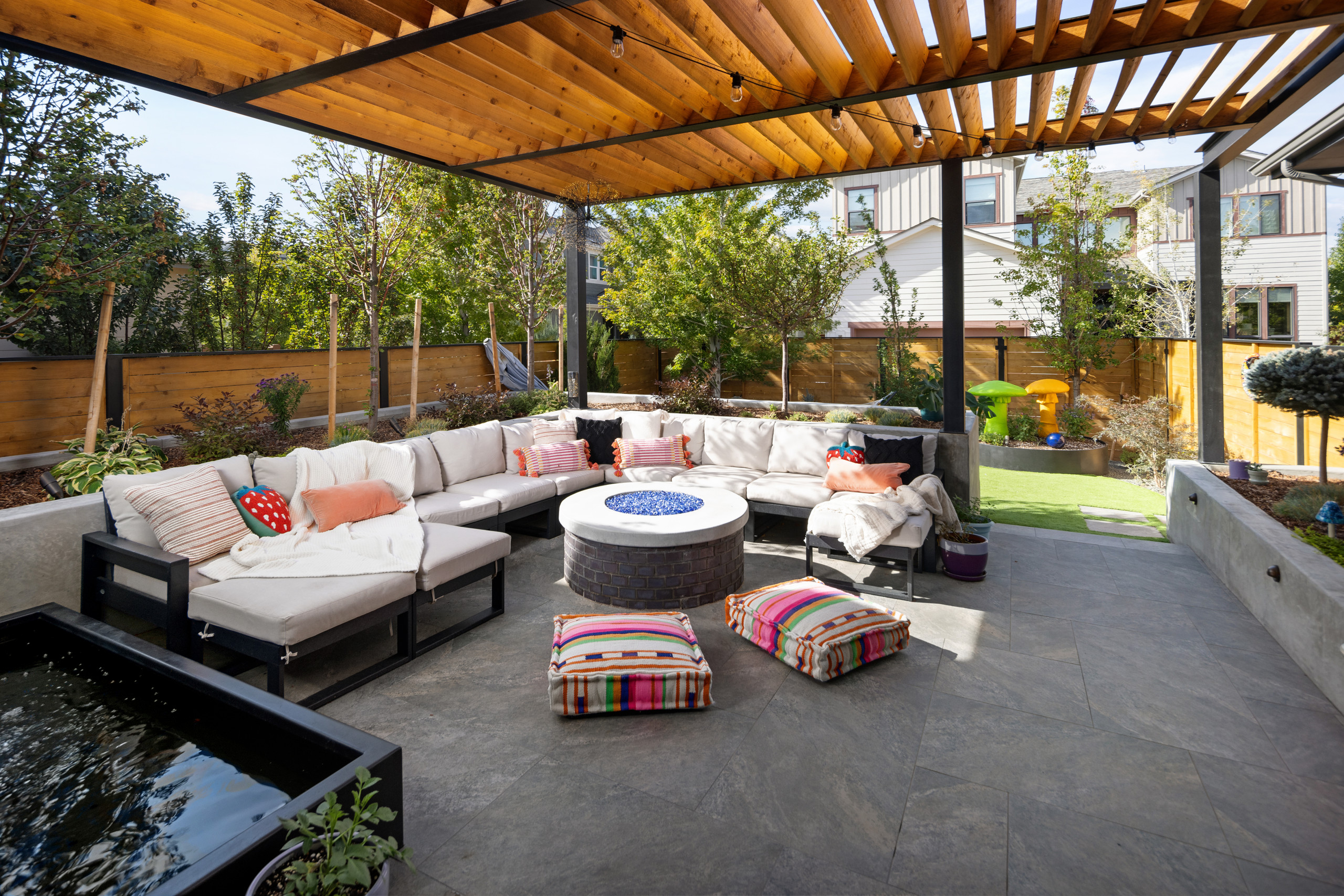 Protected outdoor Respite