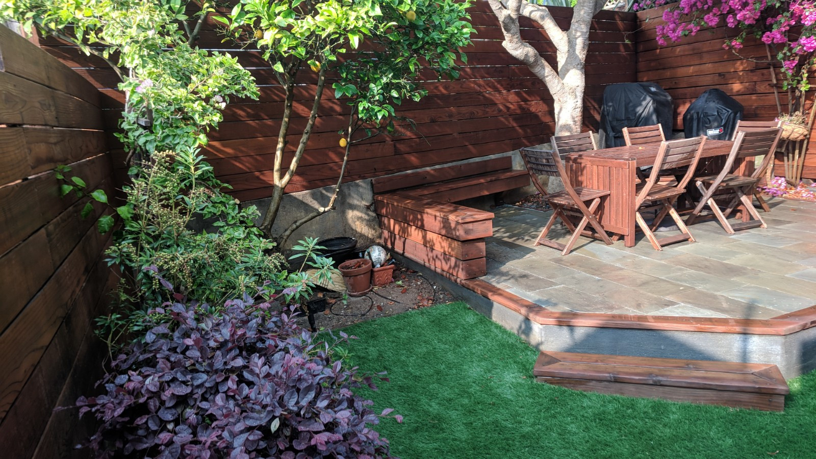 Patio photo in San Francisco