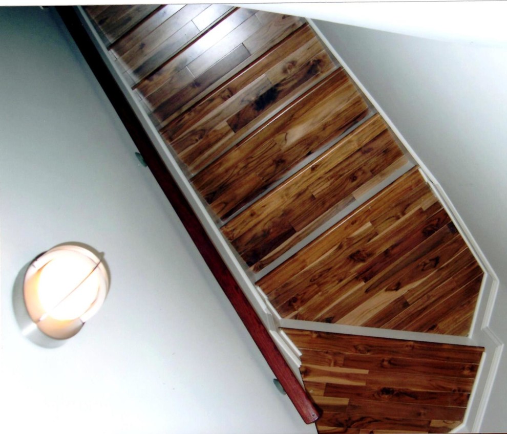Inspiration for a timeless staircase remodel in Jacksonville