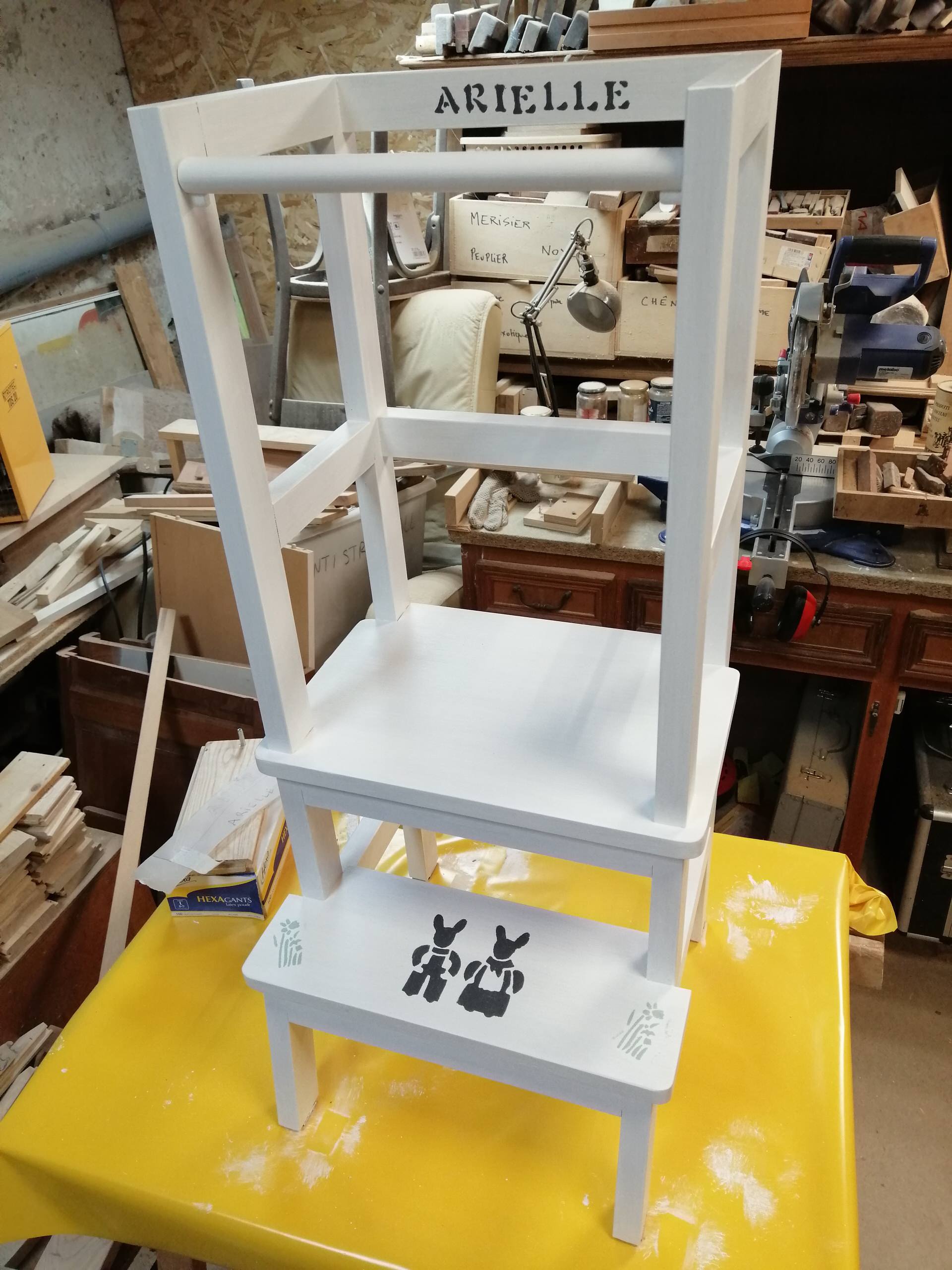 Chaise haute enfant en hêtre massif