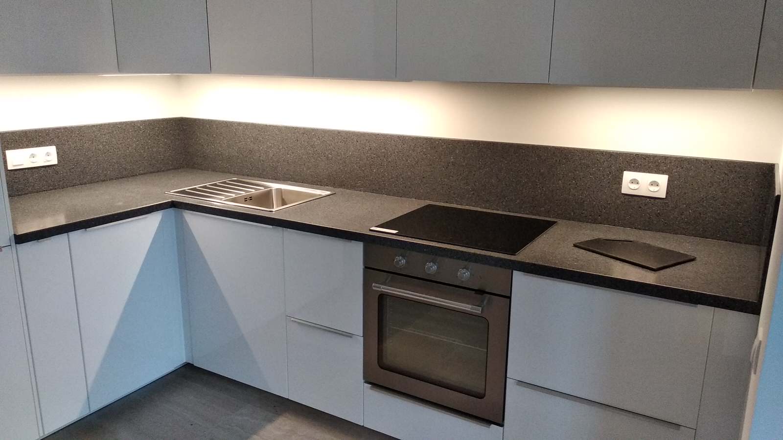 Столешницы из искусственного камня Grandex