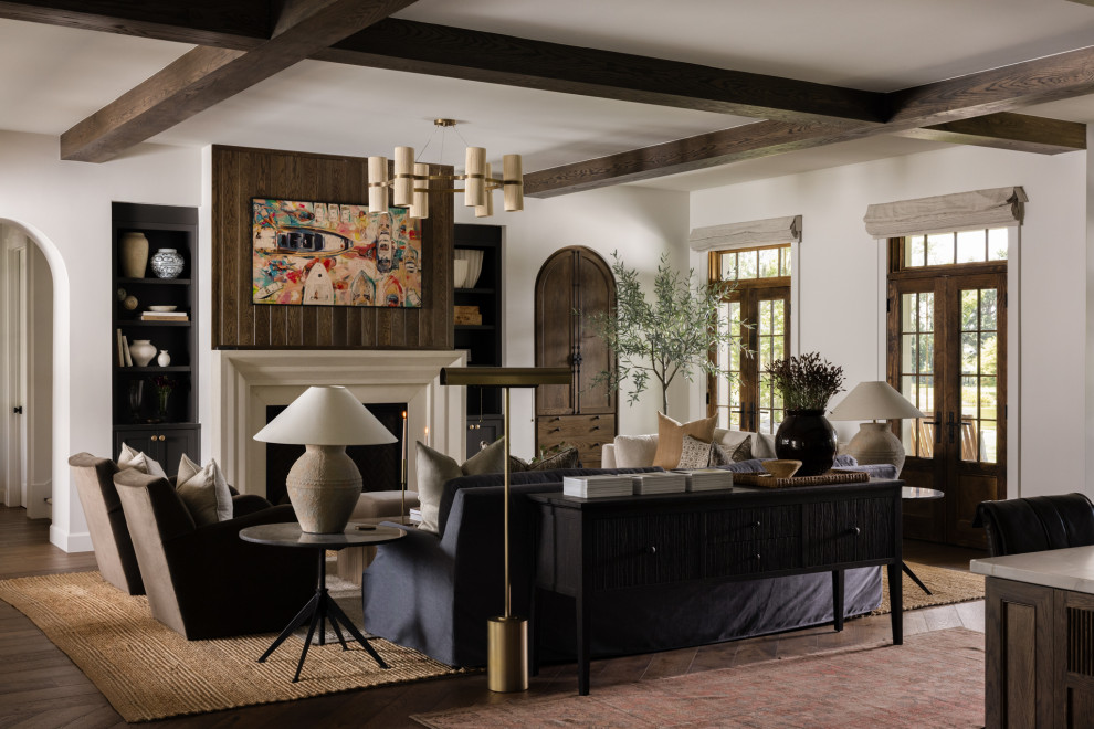 Inspiration for a transitional living room remodel in Orlando
