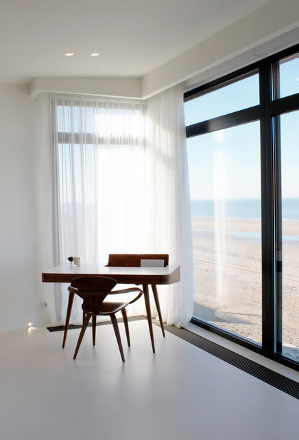 VILLA - DEAUVILLE contemporary-home-office-and-library