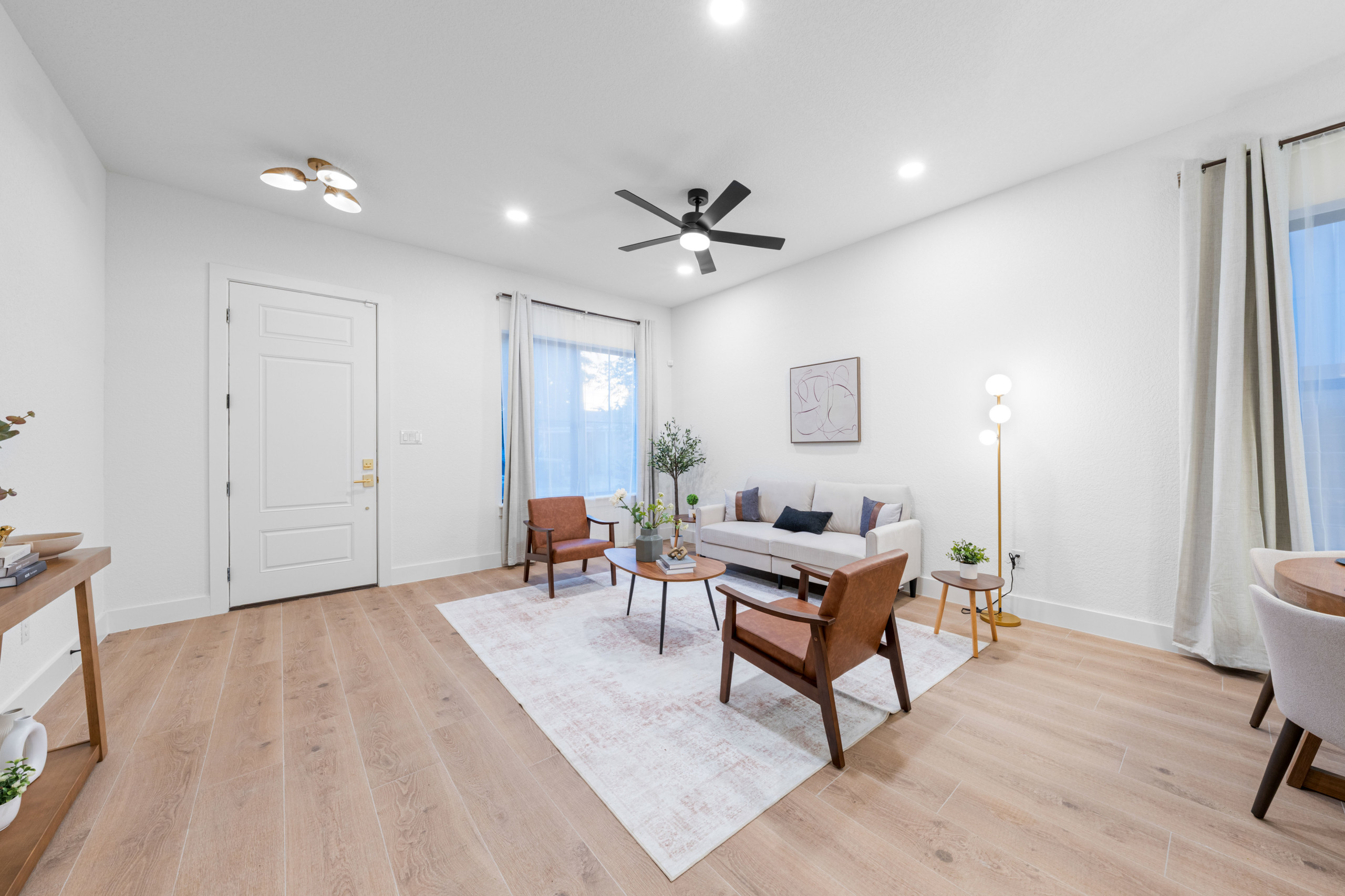 1722 N Olive