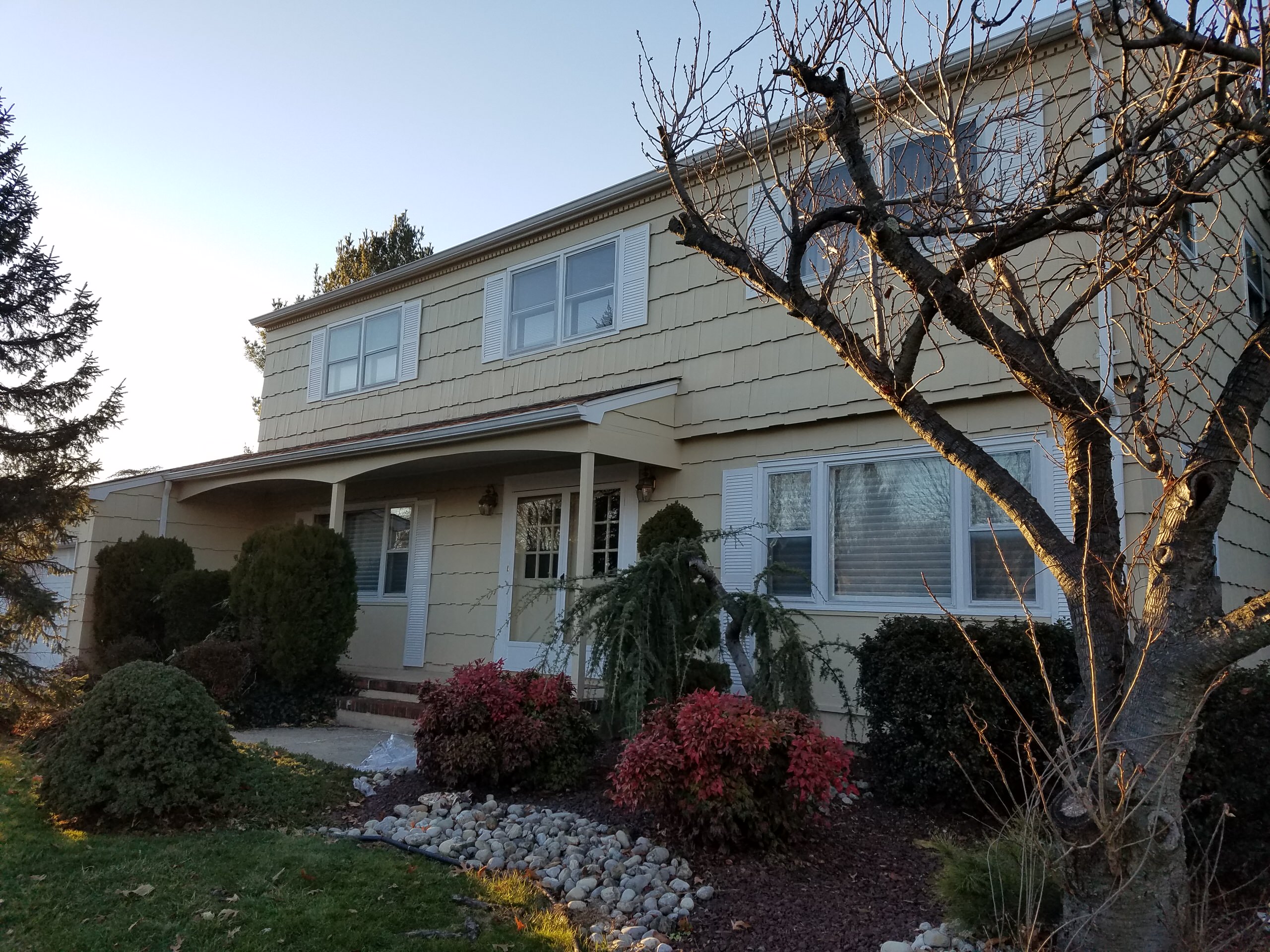 New Windows, Vinyl Siding, and Gutters at Gunpowder Drive in East Brunswick, NJ