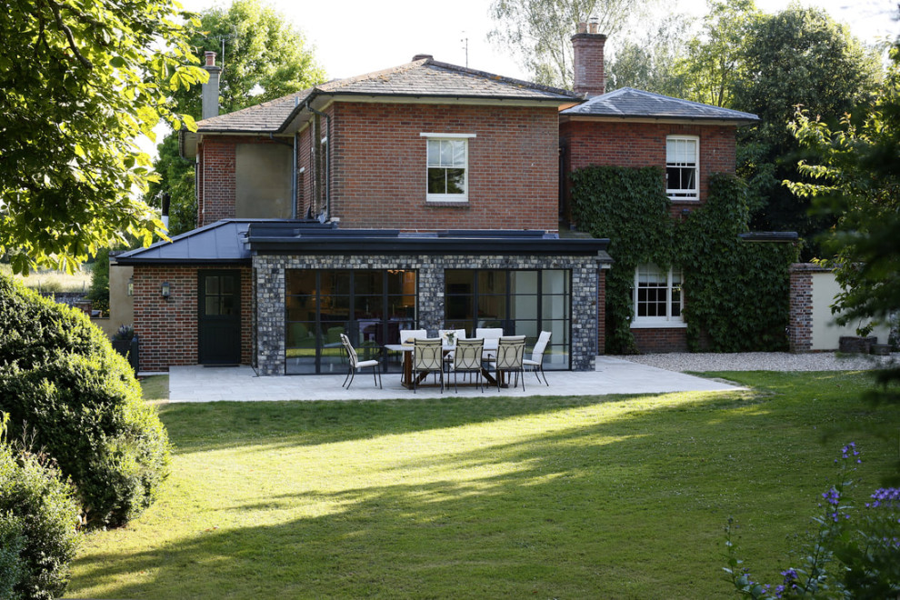 This is an example of a contemporary exterior in Hampshire.