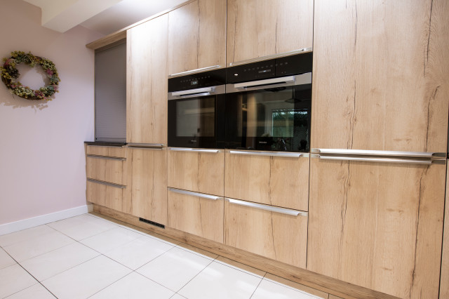 Modern Kitchen 