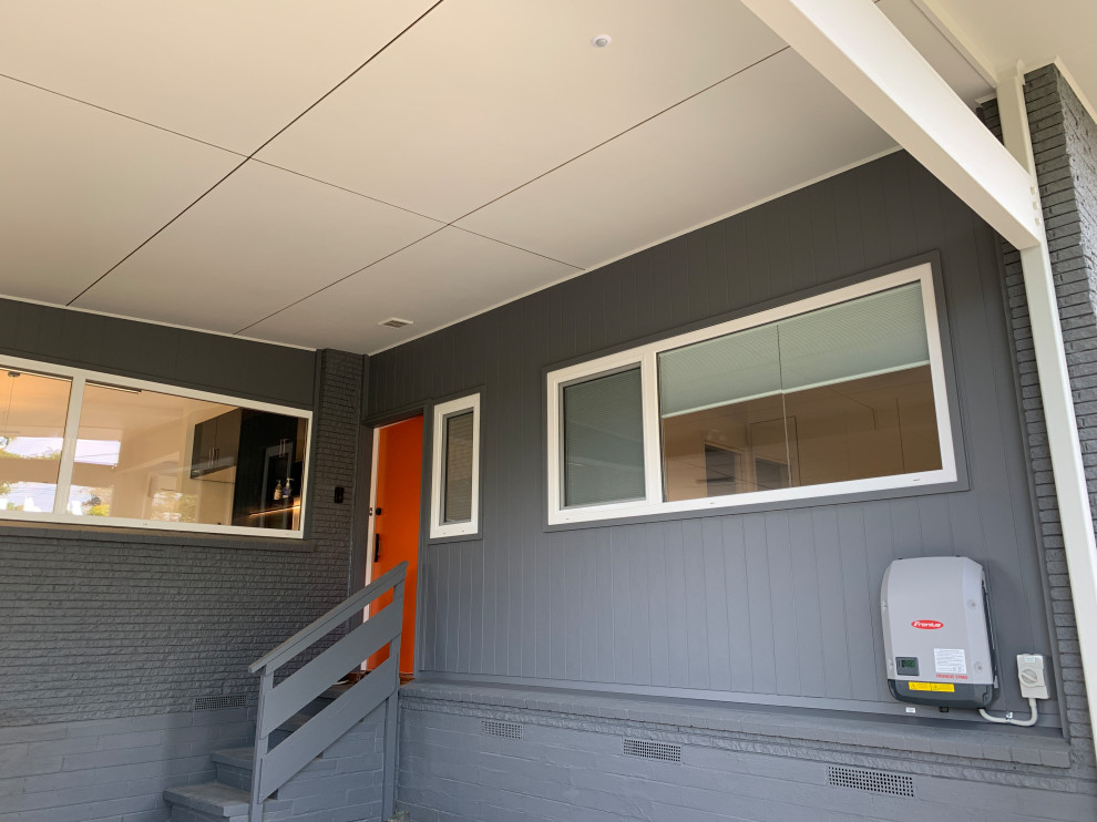 Design ideas for a midcentury garage in Melbourne.