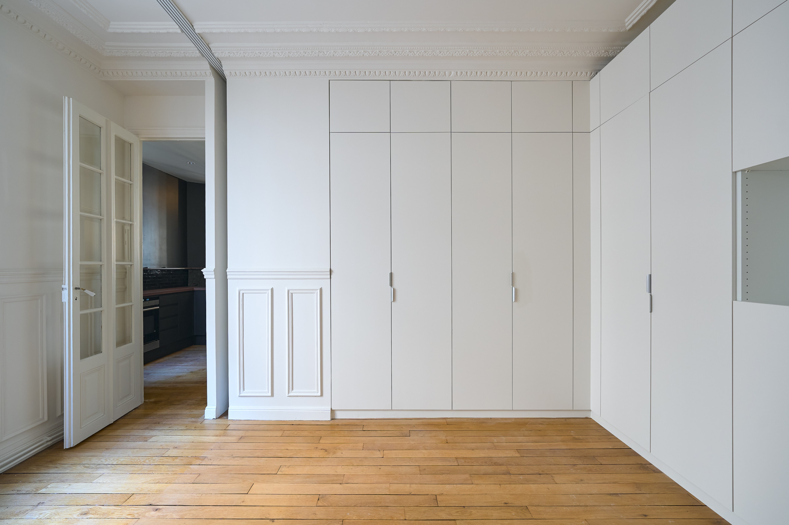 Rénovation et mise en valeur d'un appartement parisien à la Gare de Lyon