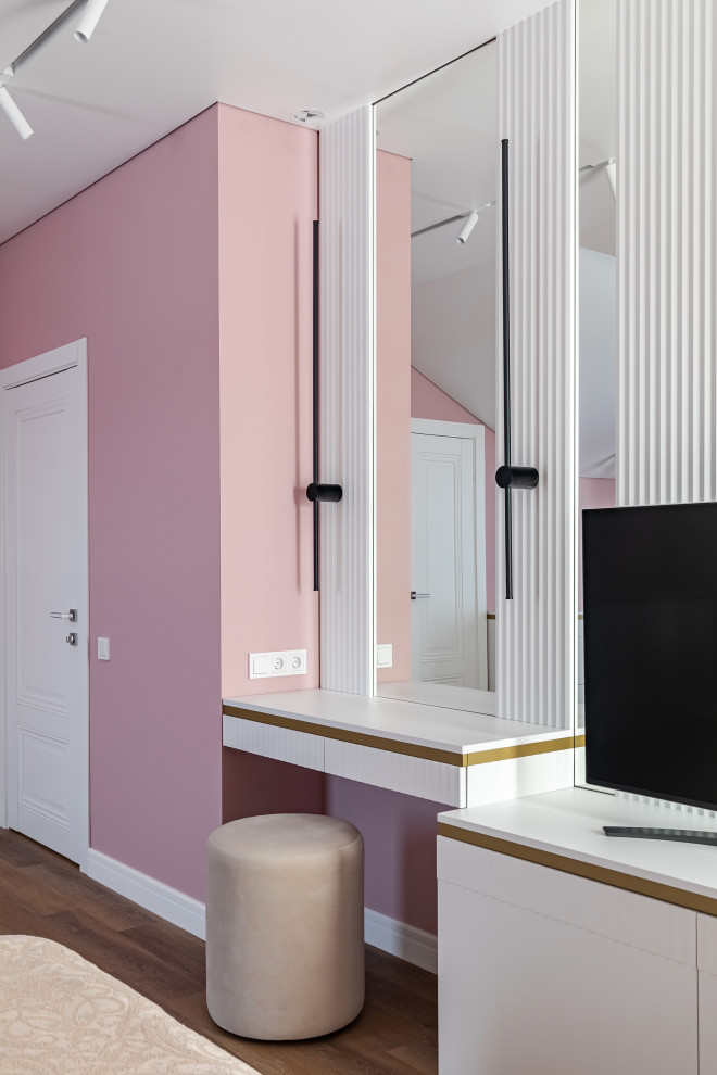 Яркий интерьер таунхауса