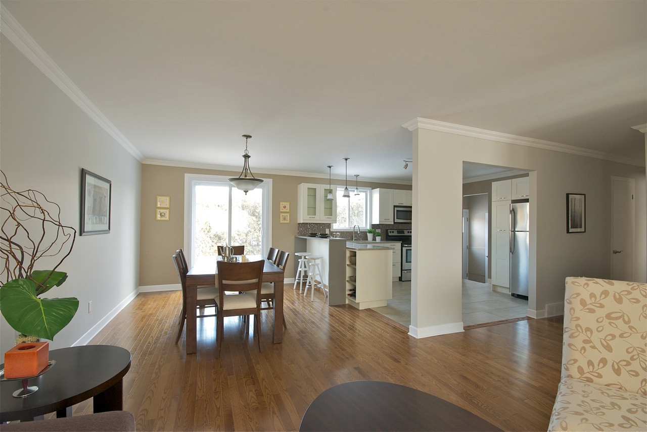 Full Reno & Home Staging - McKinley