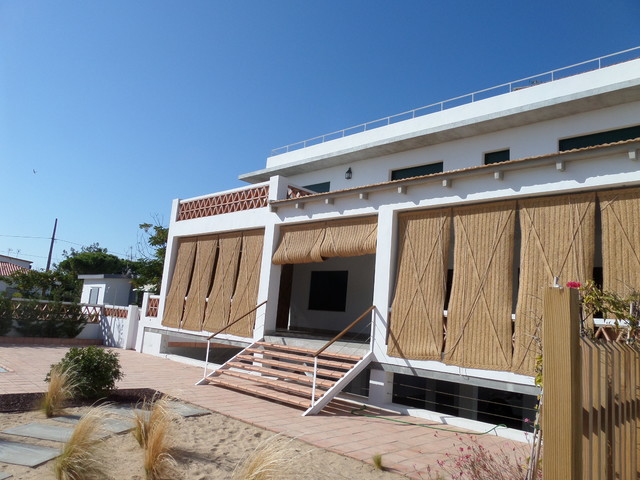 BEACH HOUSE coastal-exterior