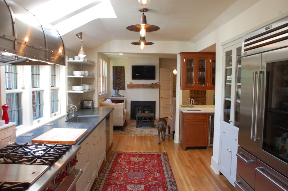 This is an example of an eclectic kitchen in Newark.