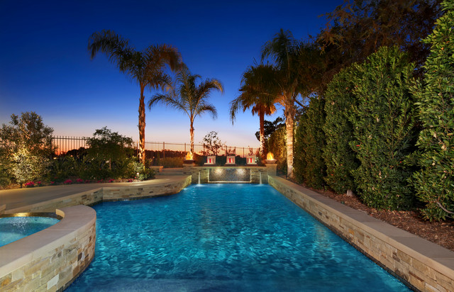 Tuck Residence contemporain-piscine