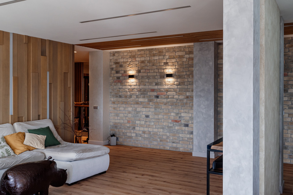 Авторская фактура декоративной штукатурки в квартире с террасой