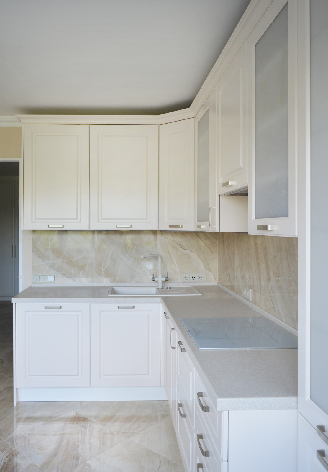 Кухня «Мария» в современной классике