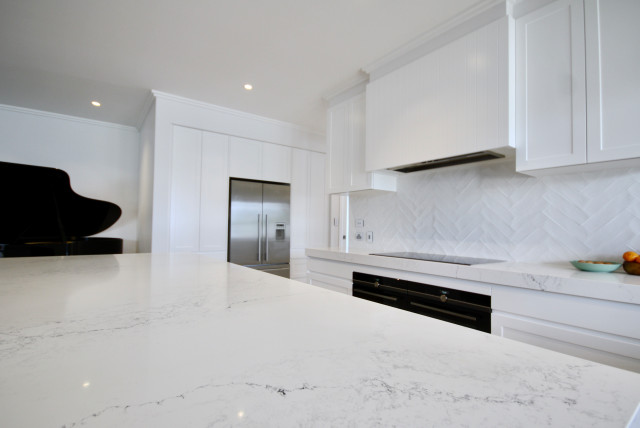 EDEN RESIDENCE transitional-kitchen