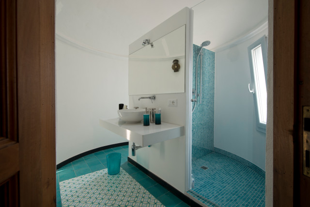 STANZA DA BAGNO contemporary-bathroom