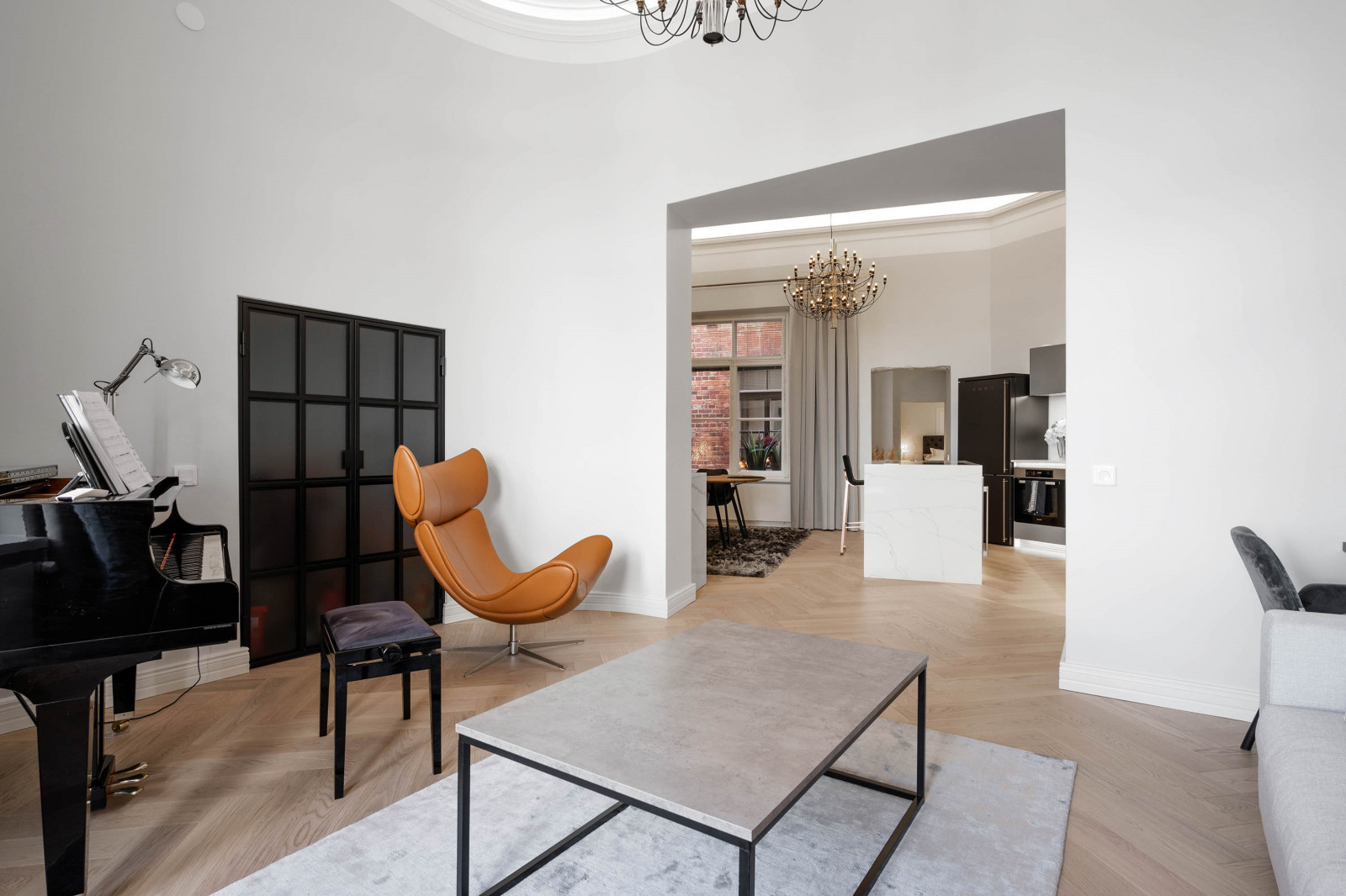 Квартира на набережной