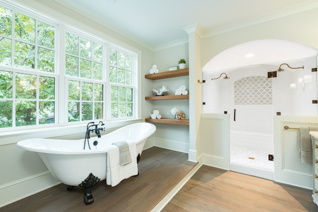 Master Bath classique-salle-de-bain