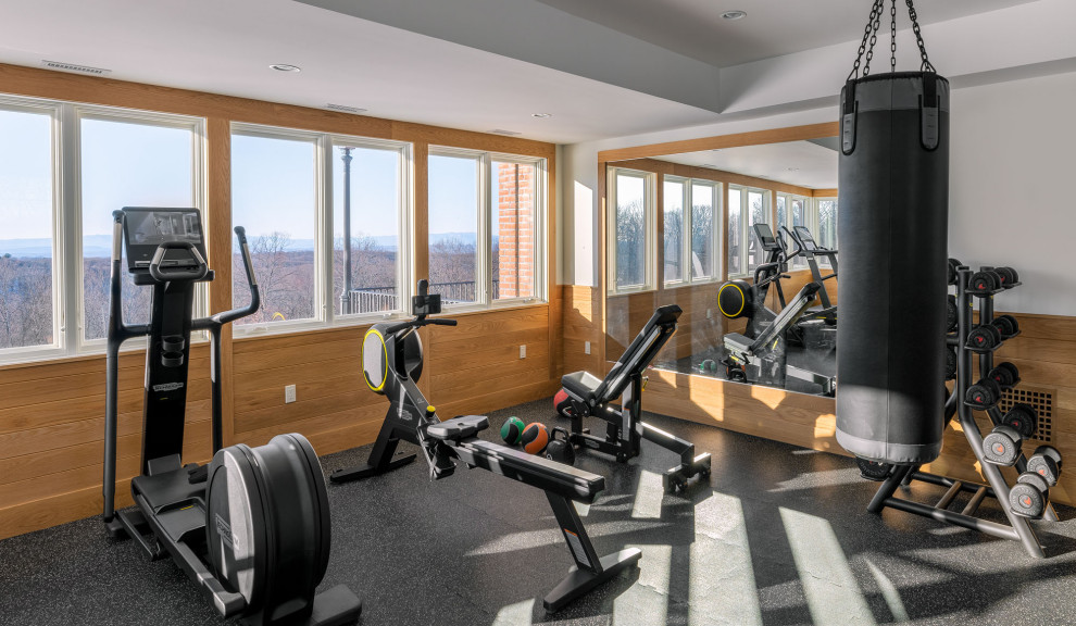 Transitional home gym in New York.