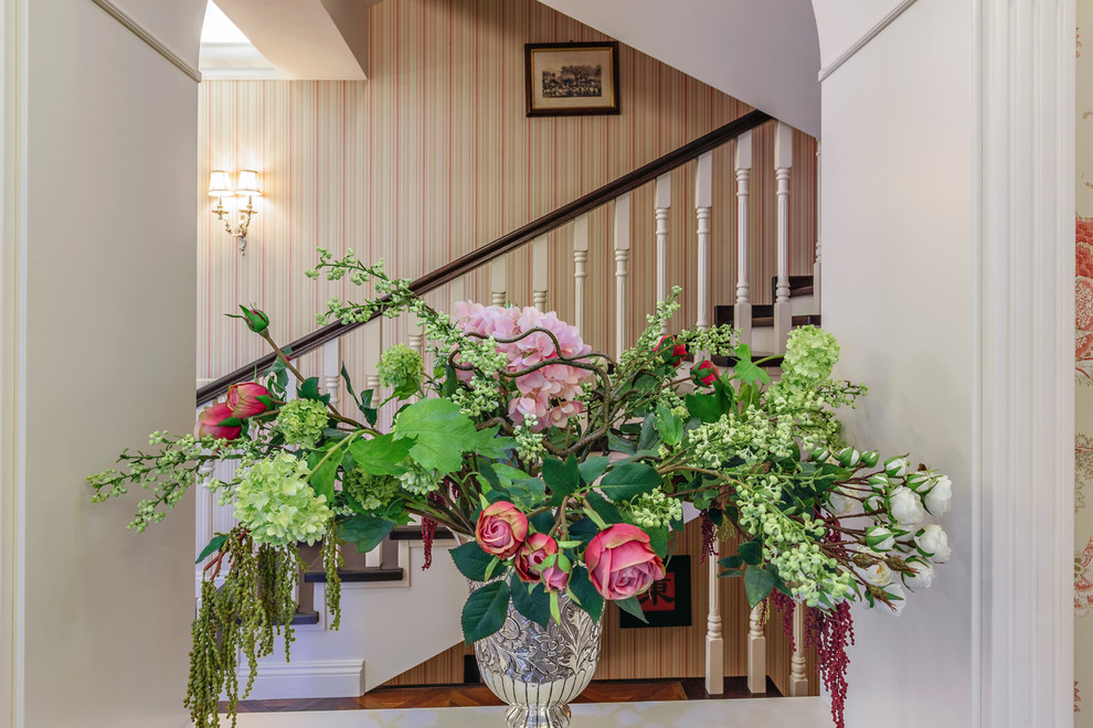 Английское чаепитие (Дом в поселке Зеленый мыс)