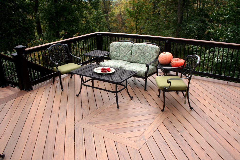 Elegant deck photo in Philadelphia